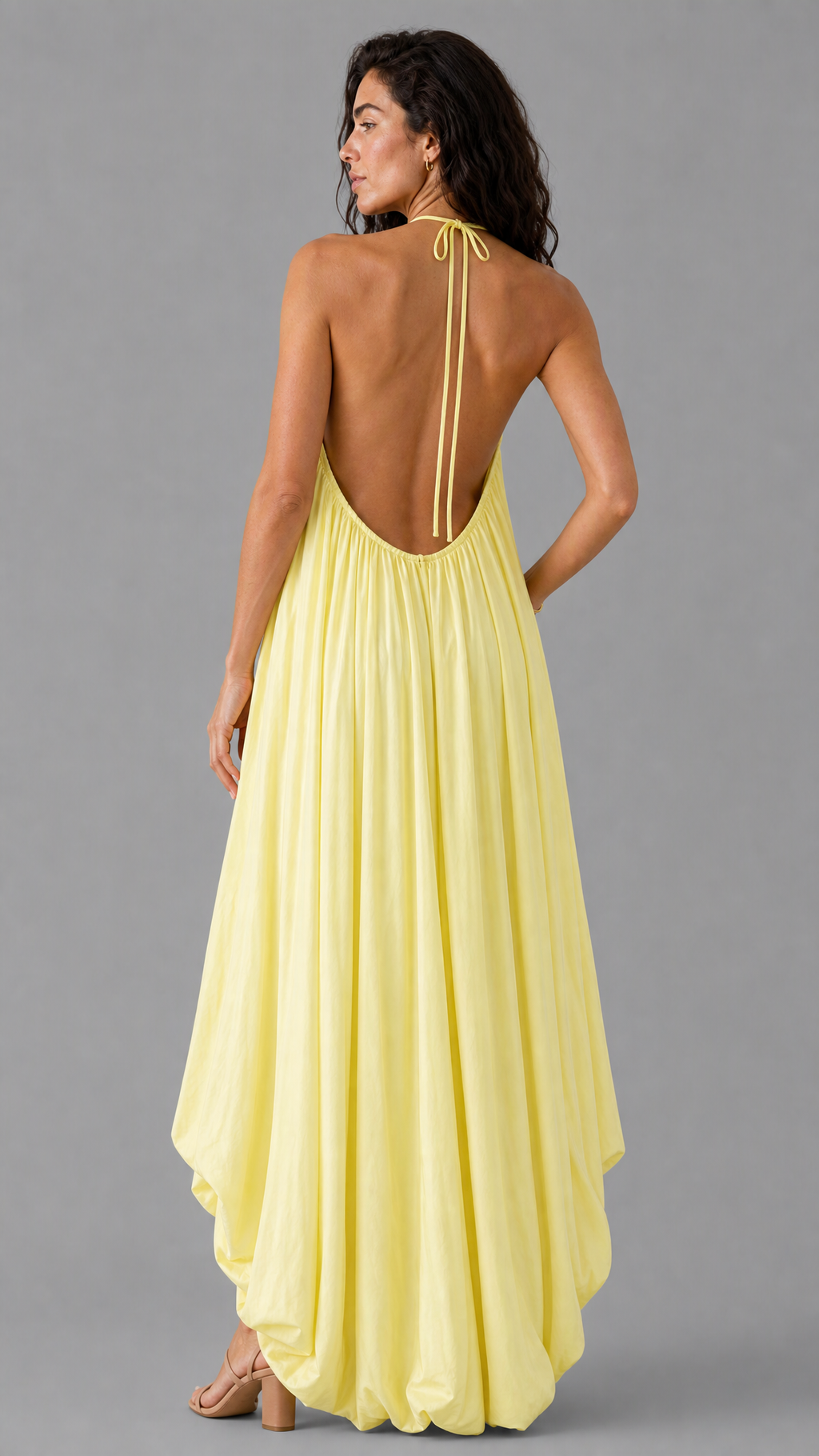 Vestido Gozo | Halter Plisado con Bajo Asimétrico