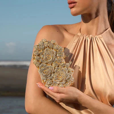 BOLSO FLORAL BRILLANTE DE FIESTA