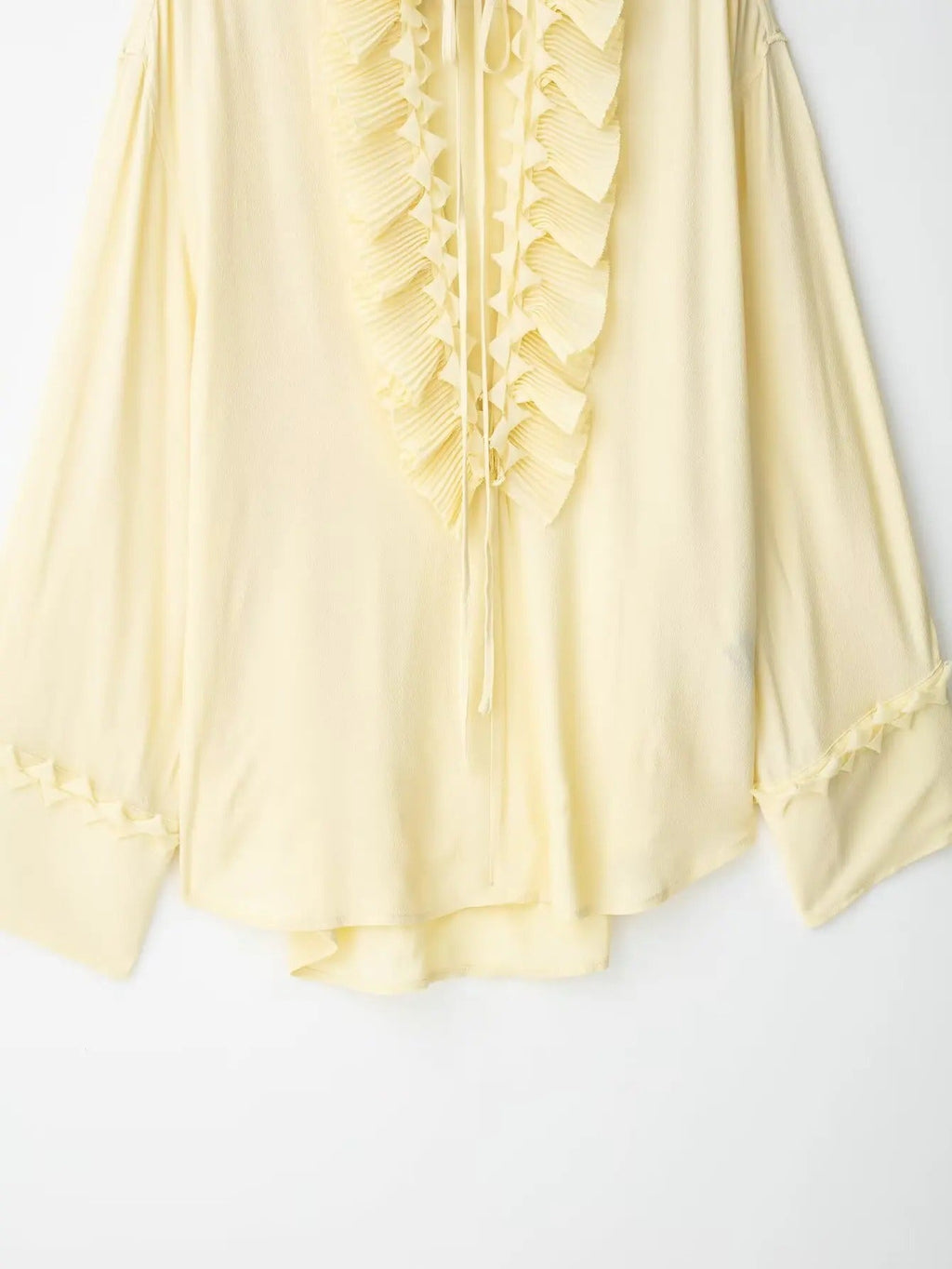 CONJUNTO ELEGANTE AMARILLO CLARO