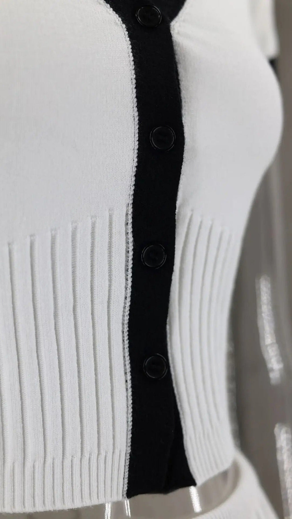 CONJUNTO BLANCO DE TOP-FALDA LARGA
