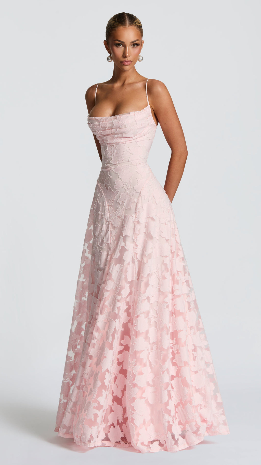 VESTIDO CON TEXTURA FLORAL DE DOS CAPAS