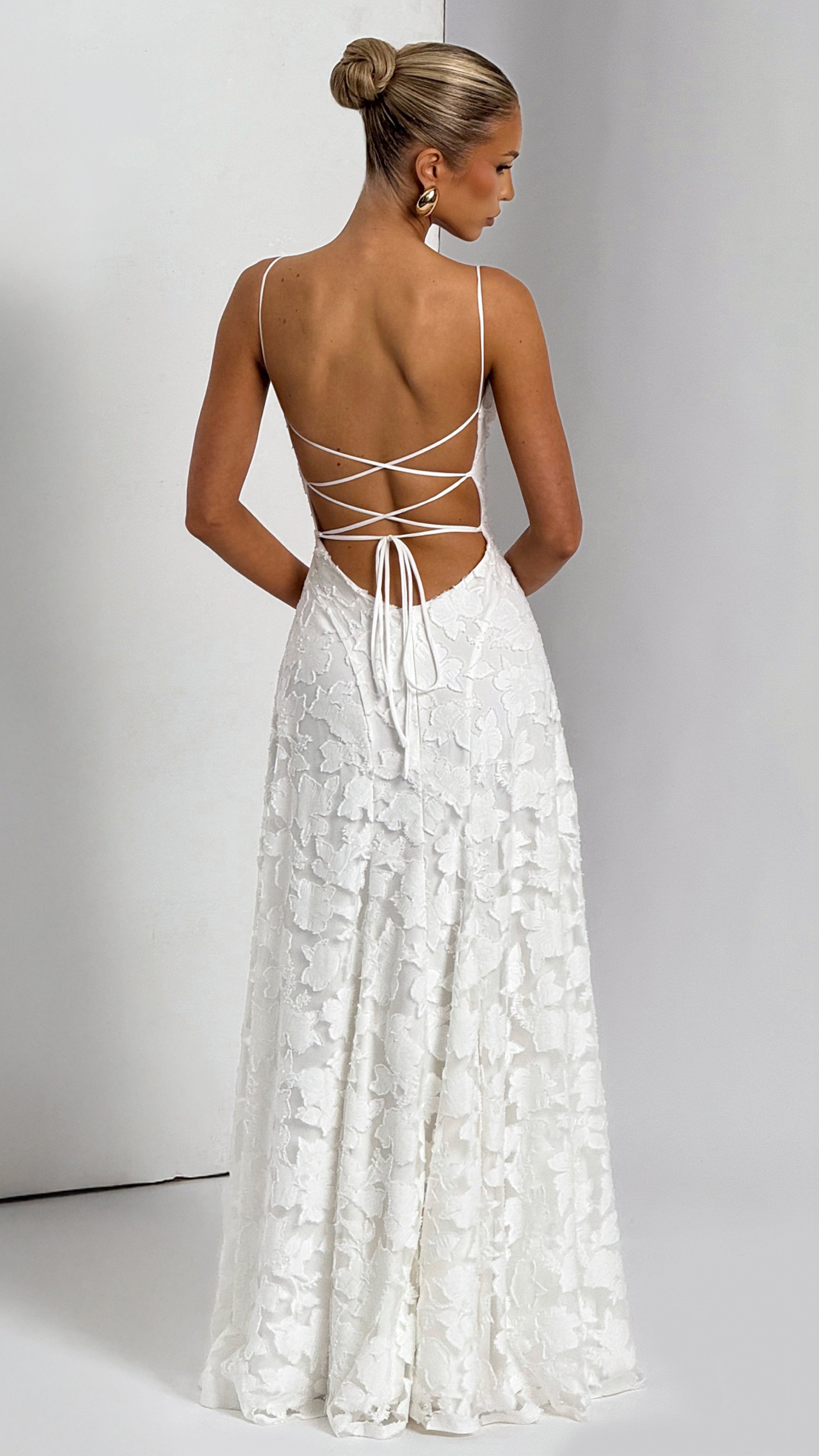VESTIDO CON TEXTURA FLORAL DE DOS CAPAS